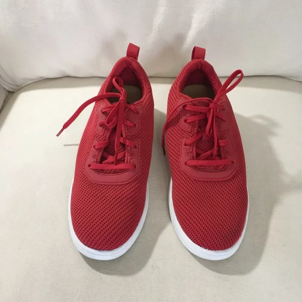 Array Sport Women's Sneakers